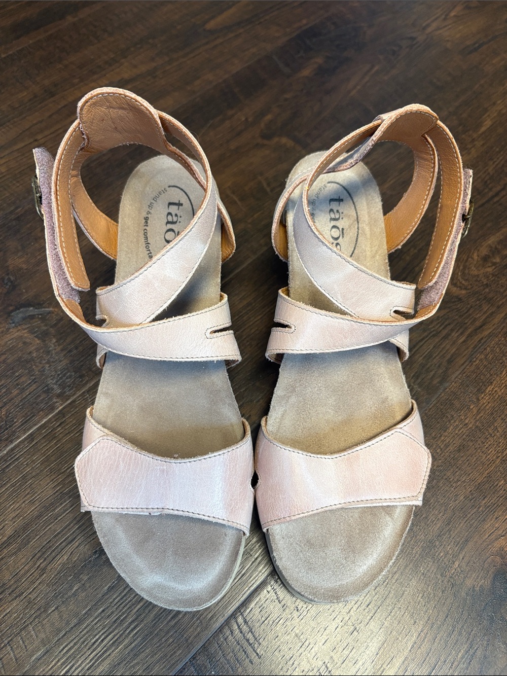 Taos Women 8-8.5 xcellent style Blush/Pink/Beige Leather Strappy Comfort Sandals